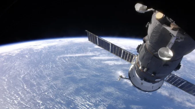 Фото с борта МКС.