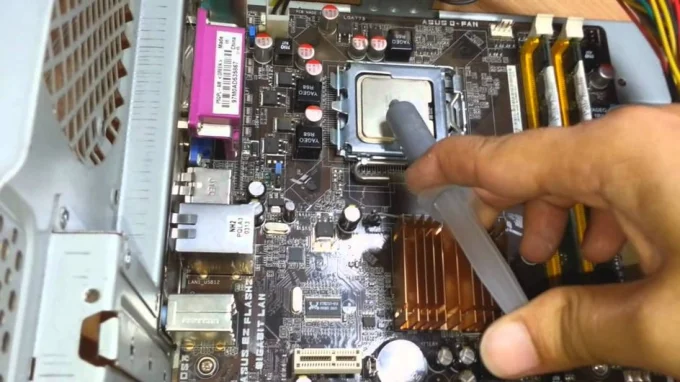 Обновление термопасты на Intel