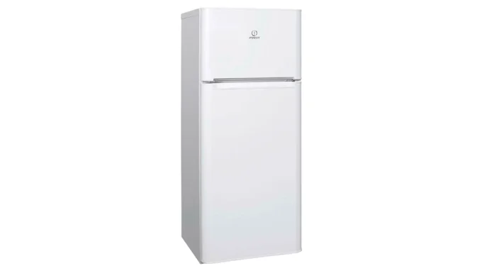 Холодильник для дачи Indesit TIA 14