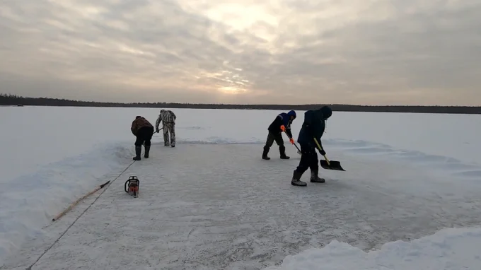 Как заготавливают лед