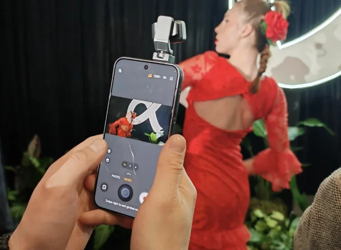 Honor Robot Phone