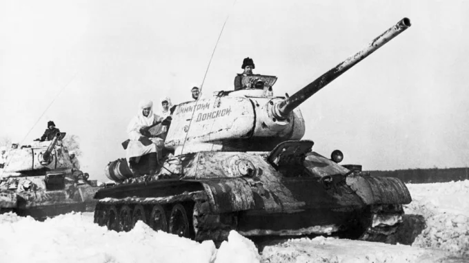 Другое дело – Т-34-85. Новое орудие позволяло чувствовать себя куда увереннее.