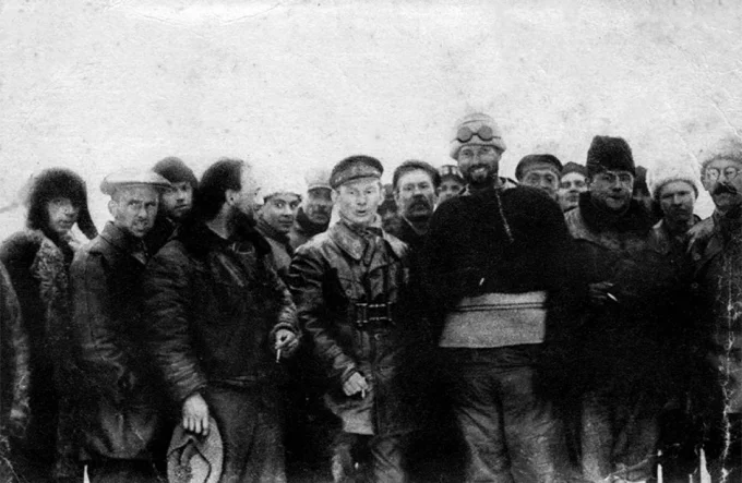 Спасение итальянских аэронавтов моряками с «Красина».