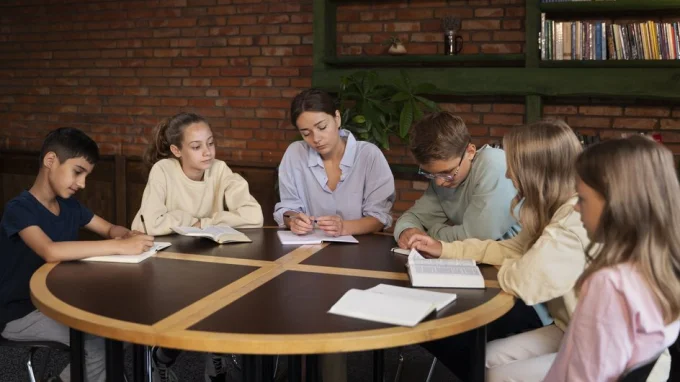 Библиотека, книги, собрание, встреча