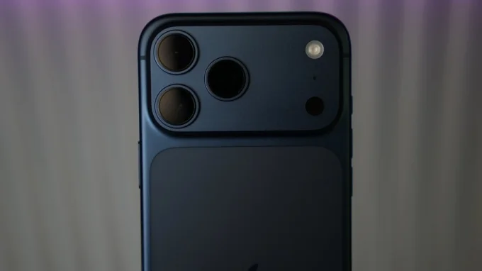 камеры iPhone 18 Pro Max