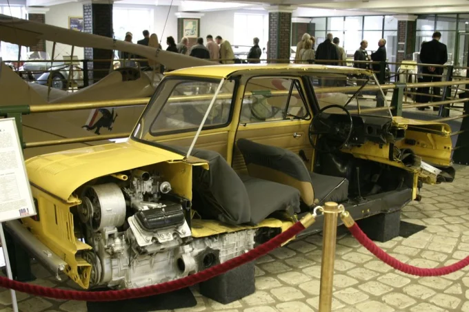 ЗАЗ-968М в разрезе 