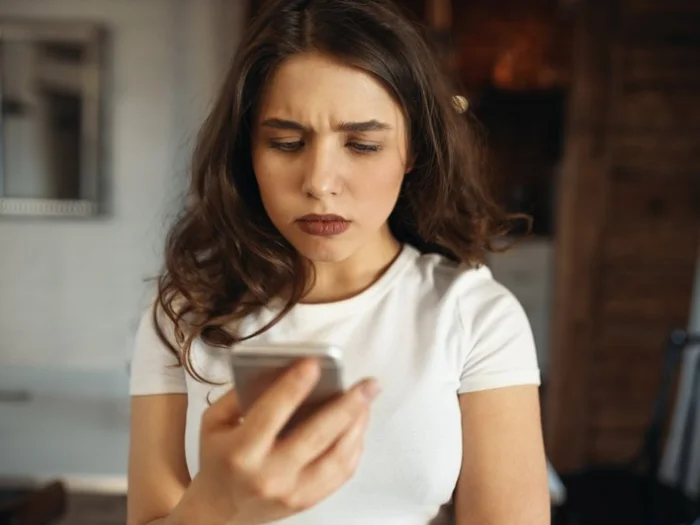 Чтобы избежать негативного влияния на психику, контент нужно потреблять дозированно.