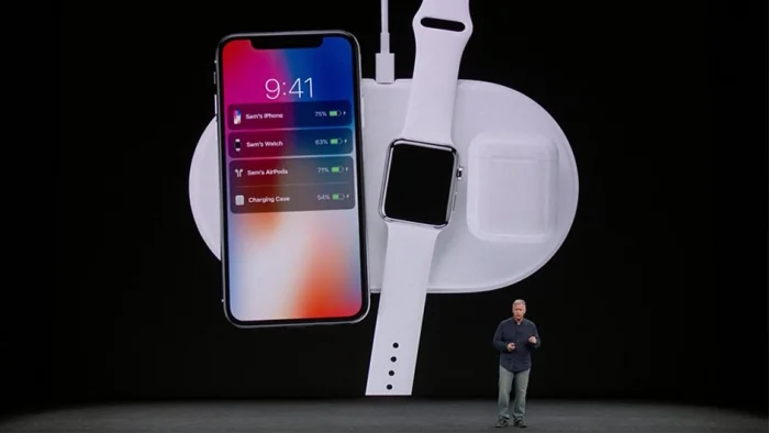 AirPower — один из самых ожидаемых продуктов компании. Кадр из прошлой презентации Apple