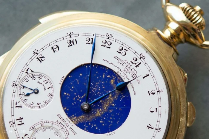 Самый дорогой в мире Patek Philippe Henry Graves Supercomplication был изготовлен в 1932 году и продан в 1999 году на аукционе за $11 млн. Устройство изготовлено из 18 каратного золота и состоит из 900 деталей. Фото: hodinkee.com